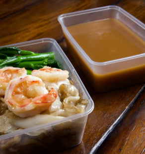 Fried Rice Noodles with Prawn