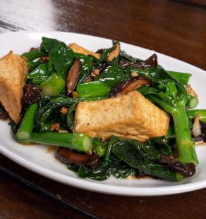 Sauteed Chinese Broccoli with Mushroom and Tofu